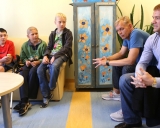 Aleksandras Kazakevičius su vaikais Santariškių universitetinėje ligoninėje